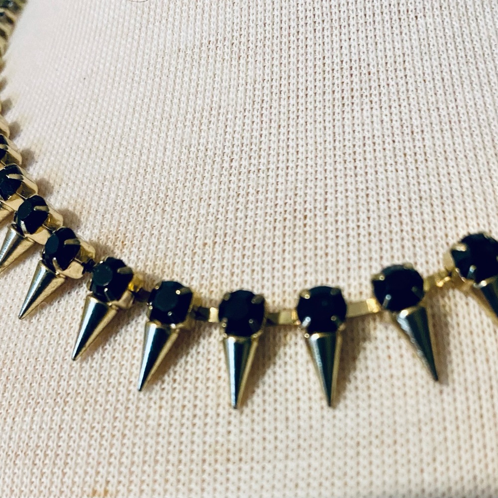 Vintage Chic Gold and Black Spike Necklace - Picture 2 of 5